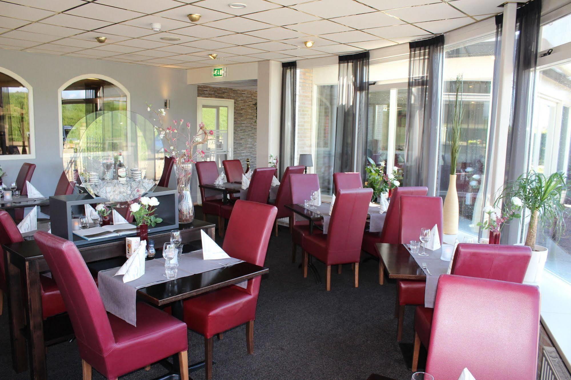 Hotel Restaurant 'T Klokje Renesse Exterior foto